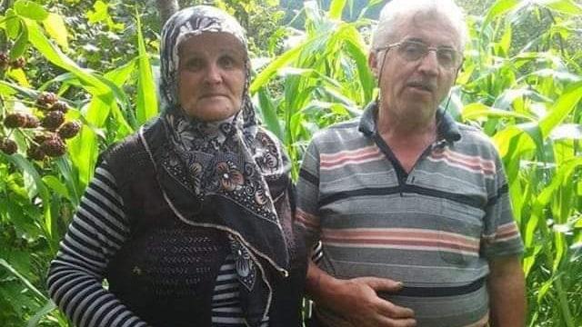 Yaşlı çiftin acı sonu! Köy muhtarı, sandalyede çamaşır ipiyle asılı halde buldu