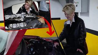 Sıfır araç aldı hayatının şokunu yaşadı! Motoru arka koltukta teslim ettiler…