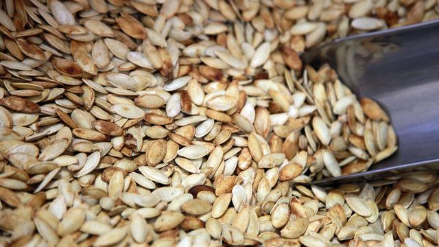 Airfryer patlamış balkabağı tohumları tarifi: Airfryer'da patlamış balkabağı tohumları nasıl yapılır?