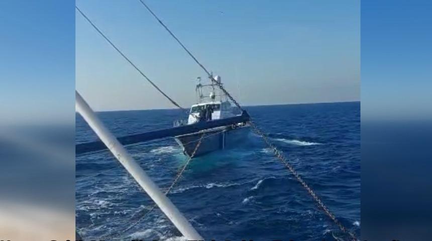 Sahil Güvenlik Komutanlığı'ndan, Yunan basınında habere açıklama: Misliyle karşılık verildiği...