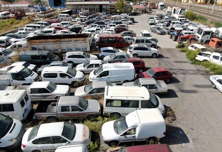 Araç sahipleri neye uğradığını şaşırdı: Tam 105 araç birden… Yediemin otoparkında sırra kadem bastılar