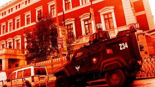 Almanya, Hollanda, Belçika ve İngiltere'nin yanına Fransa ve İsviçre de eklendi! İstanbul'daki ünlü Pierre Loti Lisesi de 'güvenlik' gerekçesiyle kapatıldı