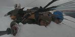 Artvin’de kar üzerinde yamaç paraşütü nefes kesti