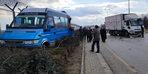 Ankara'da kamyon ile minibüs çarpıştı: 7 kişi yaralandı