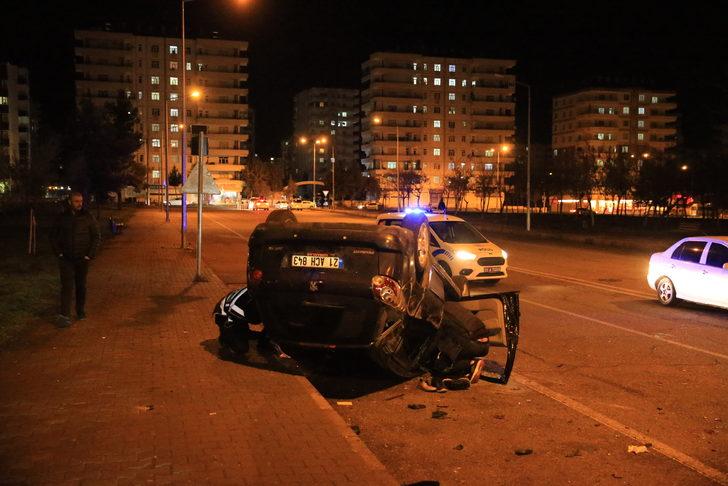 Diyarbakır'daki trafik kazasında 6 kişi yaralandı