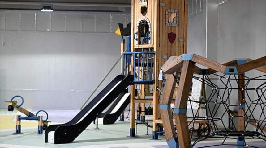 Balkan ülkelerindeki çocuklar için "ay yıldızlı" oyun grubu