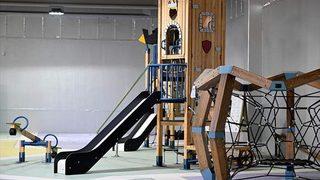 Balkan ülkelerindeki çocuklar için ay yıldızlı oyun grubu