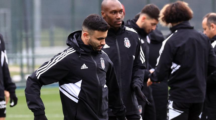 Beşiktaş’ta Ghezzal ile Hadziahmetovic, kamp kadrosuna alındı