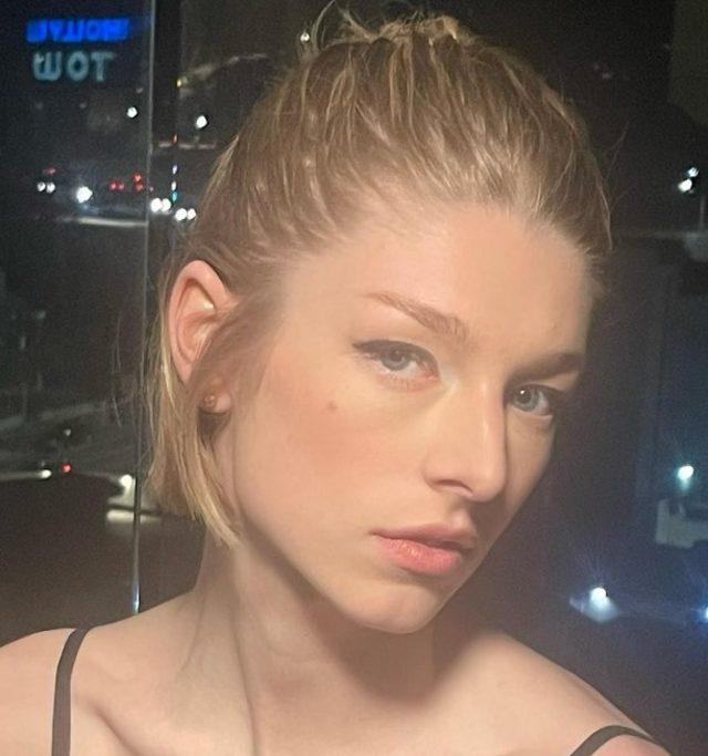 Euphoria'nın yıldızı Hunter Schafer'a bikinisi küçük geldi! Trans oyuncunun cesur tarzına yorum yağdı