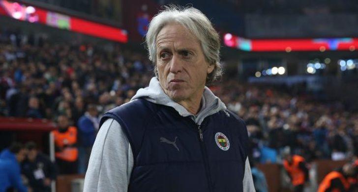 Fenerbahçe teknik direktörü Jorge Jesus Adana Demirspor Fenerbahçe maçında yaşanan olaylar sonrası açıklamalarda bulundu! "VAR 'Görmedi' değil, devreye girmek istemedi" G3