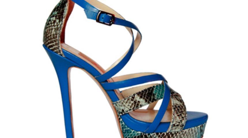 Elle'den Fashion's Night Out'a &Ouml;zel S&uuml;rprizler