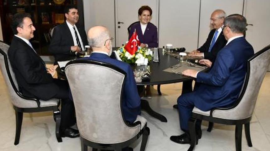 Kılıçdaroğlu, '13 Şubat' dedi, kulisler hareketlendi! İşte aday sürecinde masadaki 3 senaryo