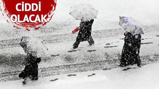 Kar derken şimdi de fırtına! 'İstanbullular büyük fırtınaya hazırlıklı olsun' diyerek duyurdu, hızı...