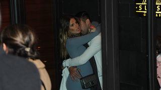 Mauricio Isla ve Gala Caldirola'nın aşk gecesi