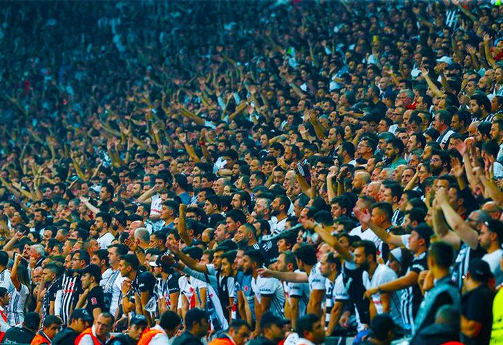 Beşiktaş'ın Sivasspor'a 1-0 yenildiği maçın ardından ortalık karıştı: İstifa!