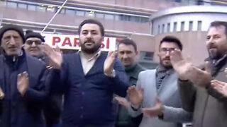 Taksicilerden CHP iddiası! 600 km yol kat edip Ankara'ya geldiler... Genel Merkez önünde hareketli anlar