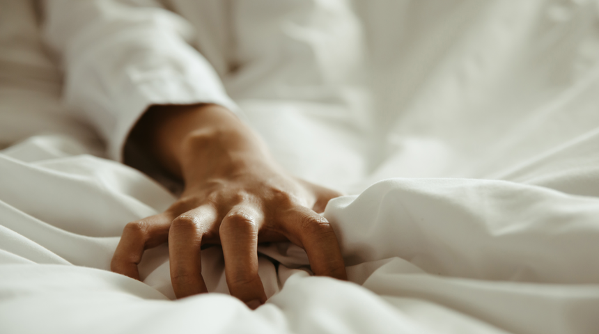 Porno yıldızları açıkladı! Orgazmı zirvelerinde yaşamanın yolu çok kolay