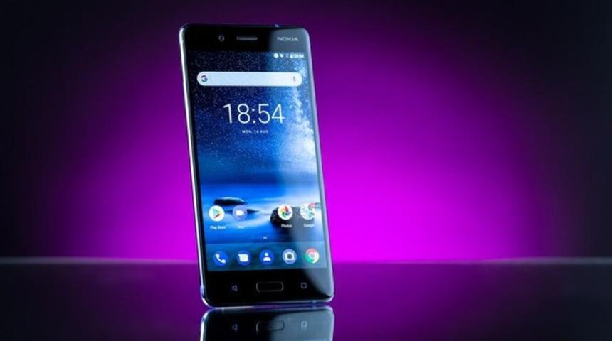 Nokia 8, Android Oreo ile buluşuyor!