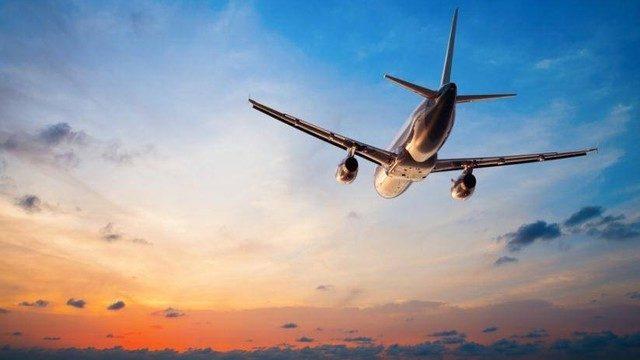 Pilot ile kule arasında ilginç diyalog