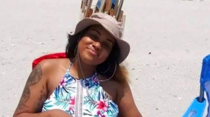 Bir bacağının ağırlığı tam 7 kilo! Bir gören bir daha baktı... “Bana ucube diyorlar”