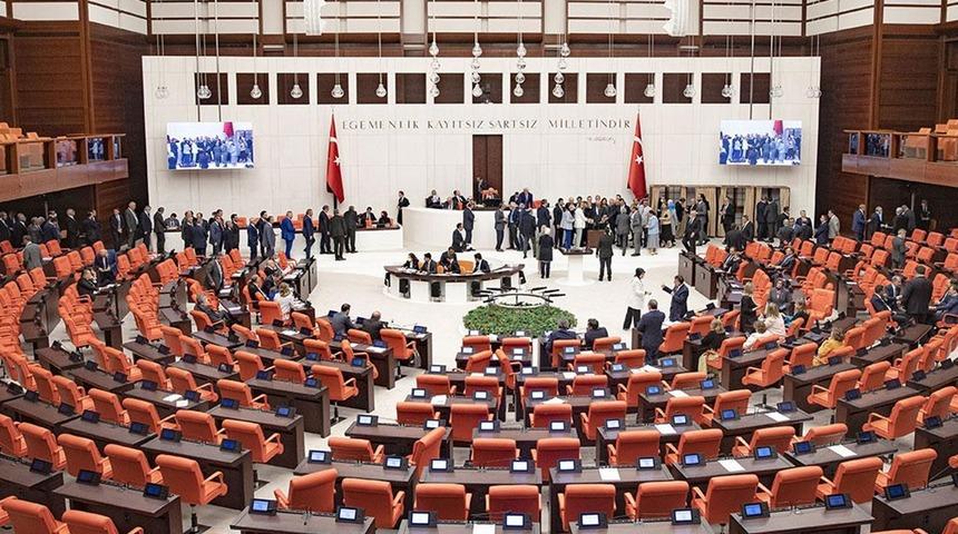 AK Partili Elitaş açıkladı: Meclis Genel Kurulu deprem nedeniyle ertelendi