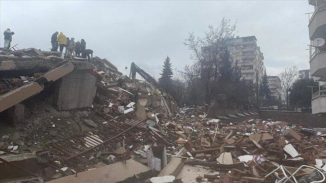 Selin Ciğerci deprem sonrası kiralara tepki gösterdi! 