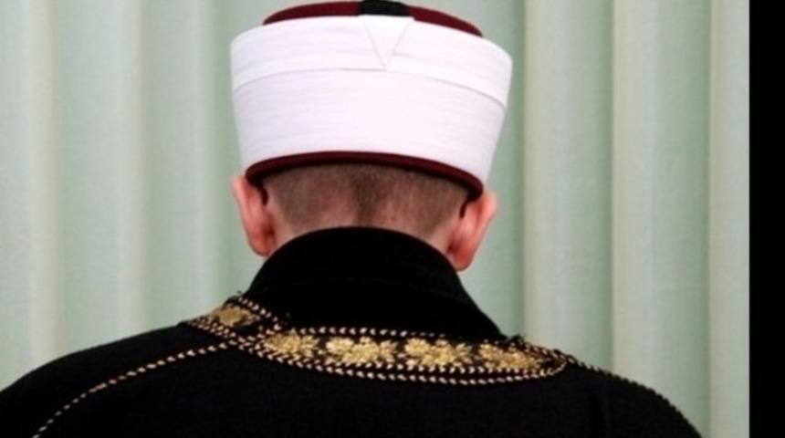 Kuran kursunda mide bulandıran iğren&ccedil; olay!