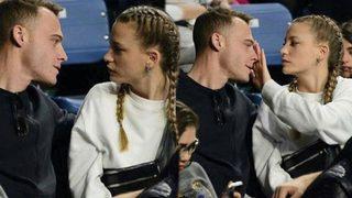 Serenay Sarıkaya'dan Kerem Bursin'e yoğun ilgi!