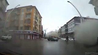 Felaketin merkezinde şoke eden anlar! Elbistan'daki depremin görüntüsü ortaya çıktı... Binalar aynı anda böyle çöktü