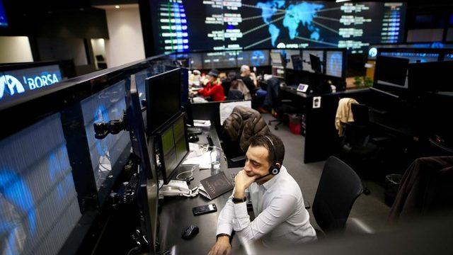 Düşüş hızlandı: Peş peşe duyurdular: Borsada ikinci devre kesici!