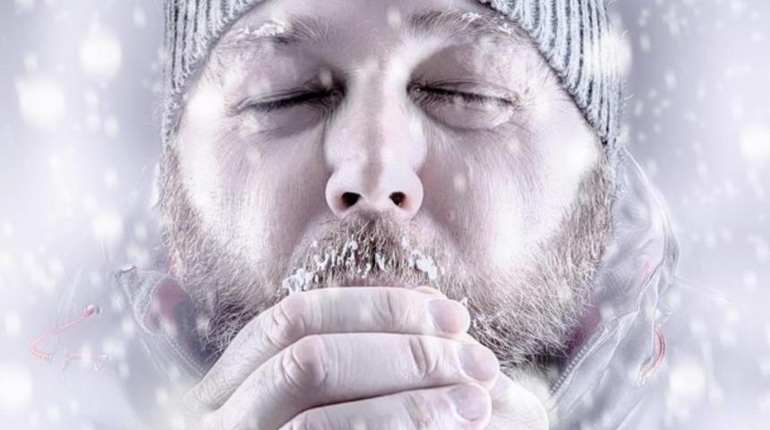 Hipotermi nedir, belirtileri nelerdir, nasıl tedavi edilir? Kahramanmaraş depremi sonrası enkaz alanlarında Hipotermi endişesi!