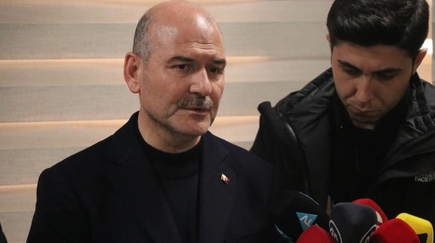 Bakan Soylu "Türkiye'nin en büyük çelikçileri çağrıldı" diyerek duyurdu! Deprem bölgesine 200 bin çadır sevkiyatı...