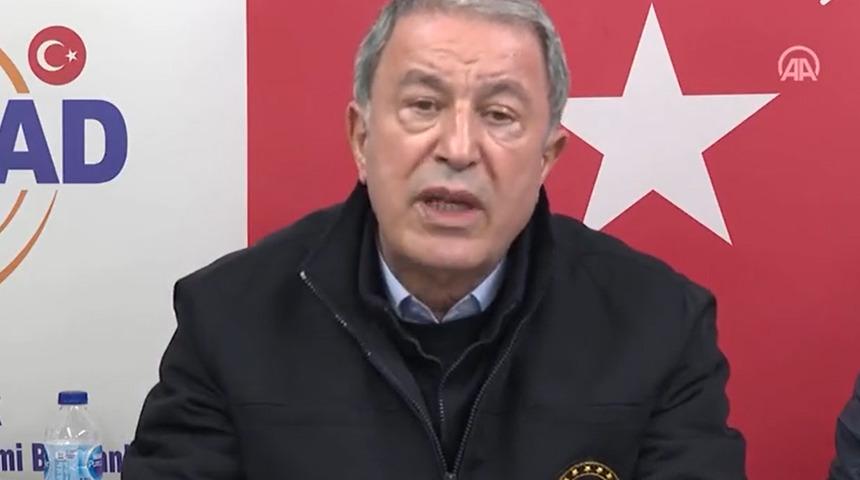 Bakan Hulusi Akar deprem bölgesinde açıkladı! '7 bin 500 Mehmetçik çalışmalarını sürdürmekte'