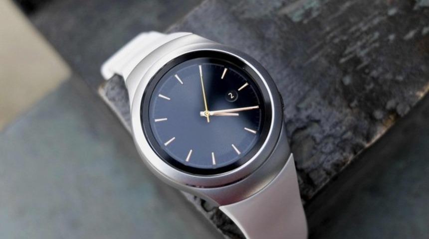 Samsung Gear S2 pil &ouml;mr&uuml;ne iyileştirme aldı