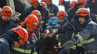 Depremzedelere yapılan doğru müdahale hayat kurtarıyor! Depremzedelere müdahale nasıl olmalı?