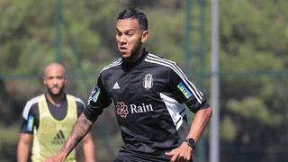 Josef de Souza ve Mert Nobre'den depremzedelere yardım organizasyonu