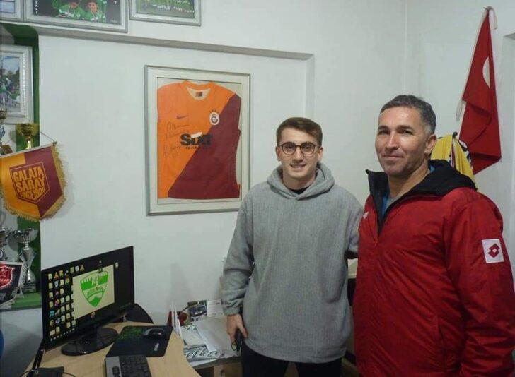 24 sene önce enkaz altında kalan Galatasaray'ın yıldızı Kerem Aktürkoğlu, deprem bölgesine gidip yardım eli uzattı G3