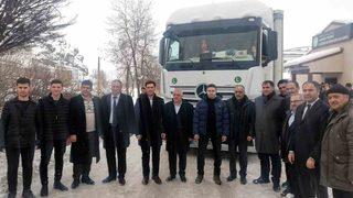 Pasinler’den deprem bölgesine yardım