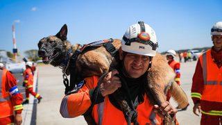 O ülkelerden de Türkiye'ye yardıma geliyorlar! Yoldayız diyerek duyurdular