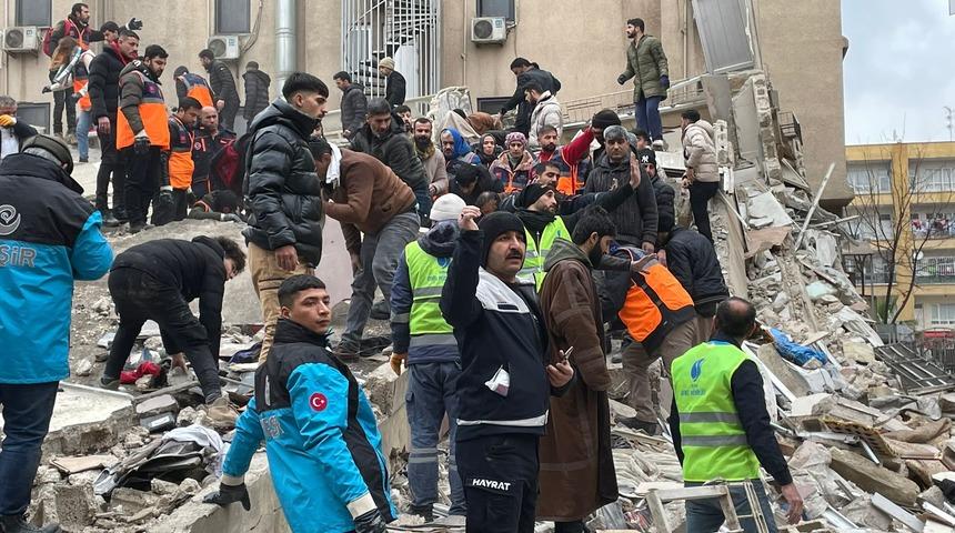 6 Şubat depremleri sonrası toplanan bağış paralarının akıbeti belli oldu: Bakan Yerlikaya rakamları duyurdu