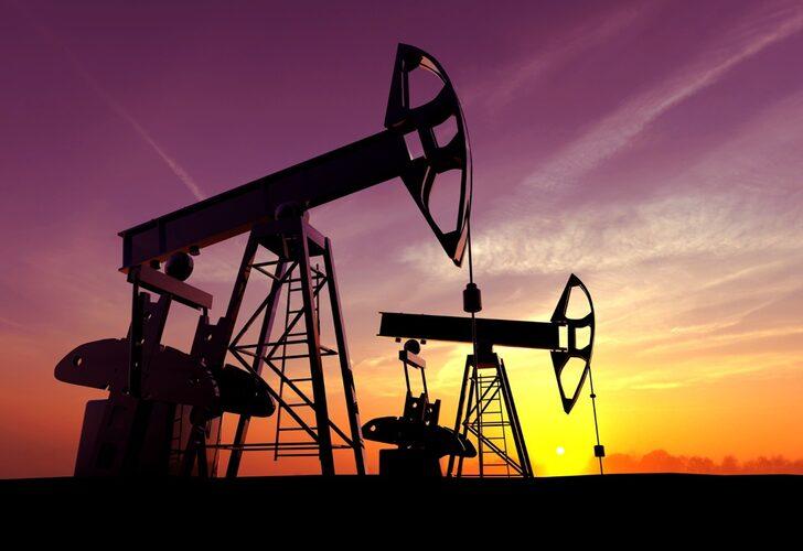 İki ülke hesapları değiştirdi: 2023 petrol tahmini yükseldi!