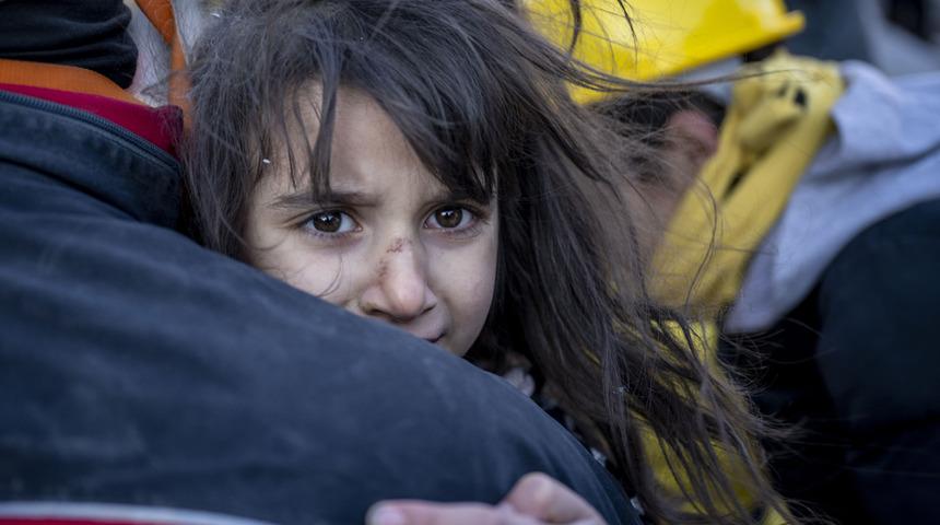 Deprem bölgelerindeki refakatsiz çocuklara ilişkin Bakanlıktan açıklama! İddialar gündem olmuştu