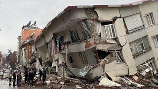 İsviçreli deprem bilimciden dikkat çeken 'Türkiye' açıklaması! Oldukça nadir dedi ve ekledi: Dünyada yılda belki bir kez bu büyüklükte bir deprem oluyor