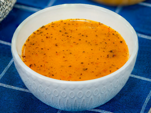 Dünyanın en kolay çorbası tarhana çorbası tarifi! Anında hazırlanır-image