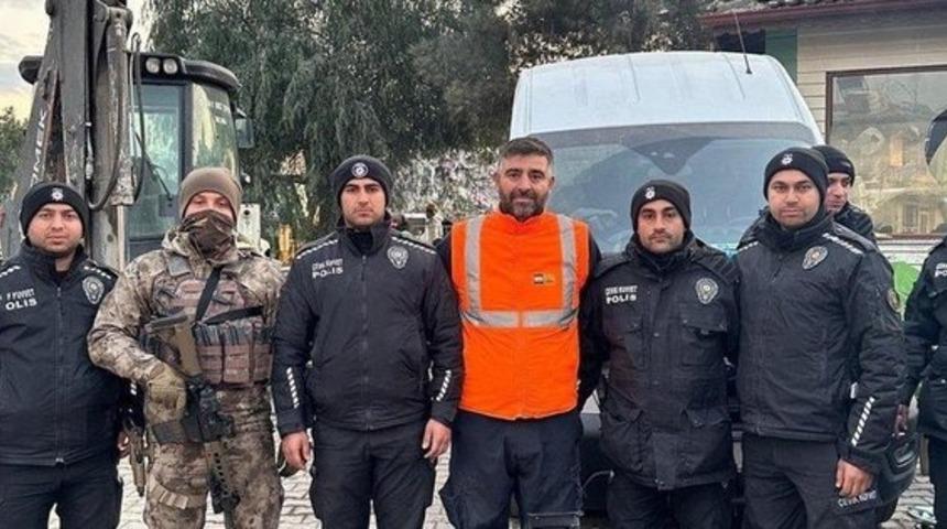 Deprem enkazında 4 milyon dolar buldu, hemen polise teslim etti! Gerçek sonradan ortaya çıktı