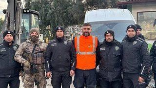 Deprem enkazında 4 milyon dolar buldu, hemen polise teslim etti! Gerçek sonradan ortaya çıktı