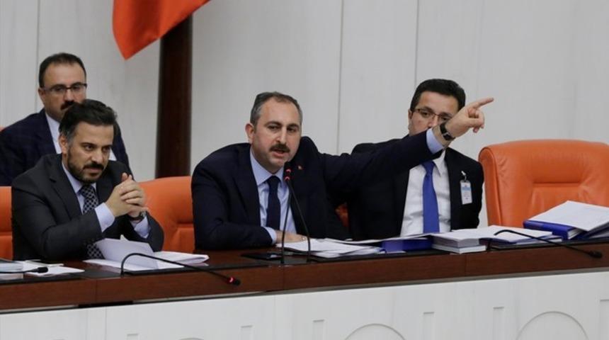 Reza Zarrab davası Meclis'te tansiyonu y&uuml;kseltti!