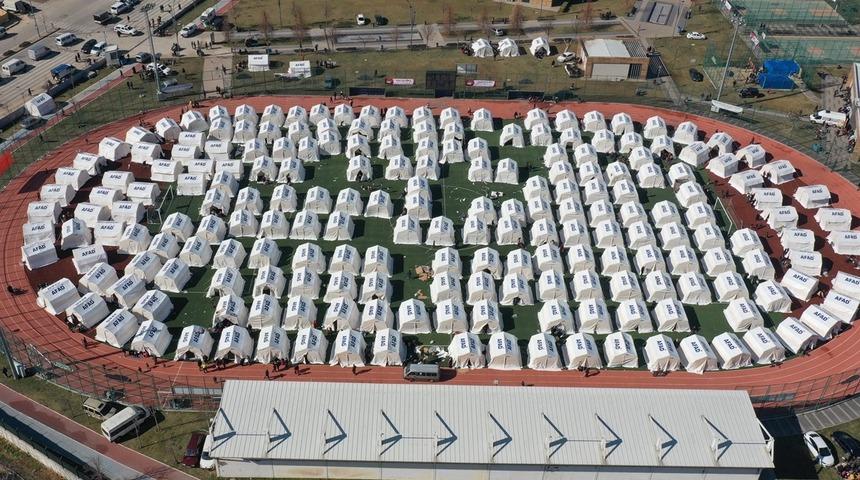 Gaziantep’e geçici barınma yerleri kuruluyor! 17 bin çadır, 1522 konteyner… 