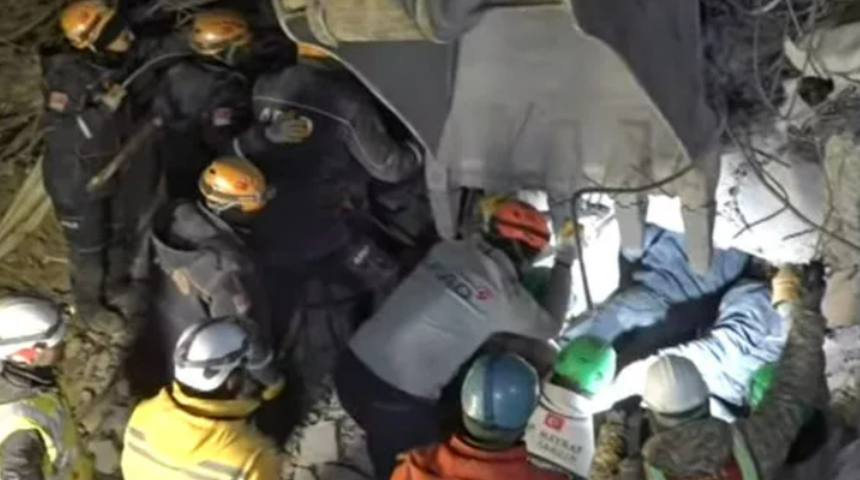 Depremde arama kurtarma çalışmaları kaç gün sürer, ne zaman biter? Arama kurtarma çalışmaları nasıl yürütülür?