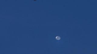 Kanada, hava sahasına giren bir nesneyi vurarak düşürdü!